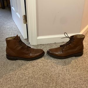 Frye brown leather lace up James chukka boots sz 9.5